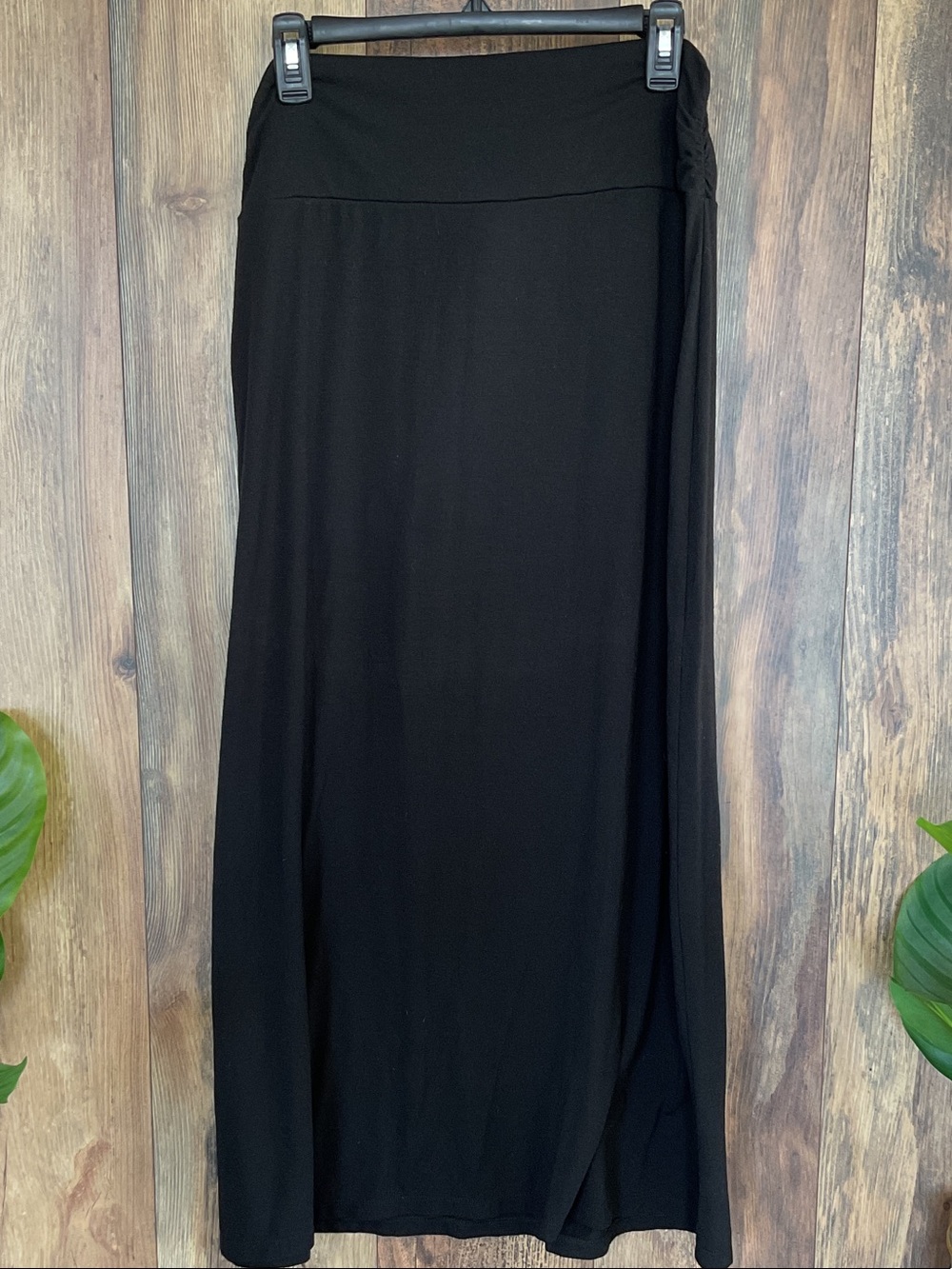 Faded Glory Black Flowy Bunch Side Maxi Skirt M         928F